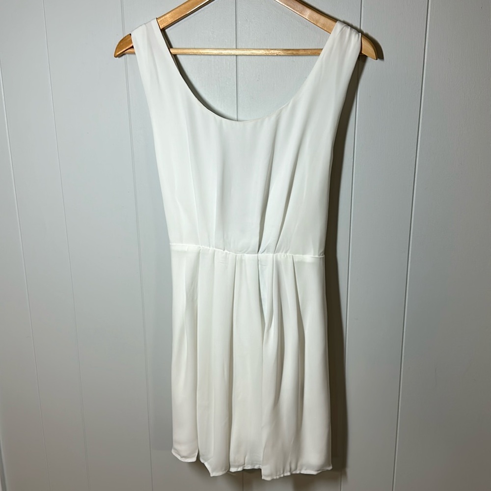 Angie NWT White Romper Size Large Bridal Easter Spring